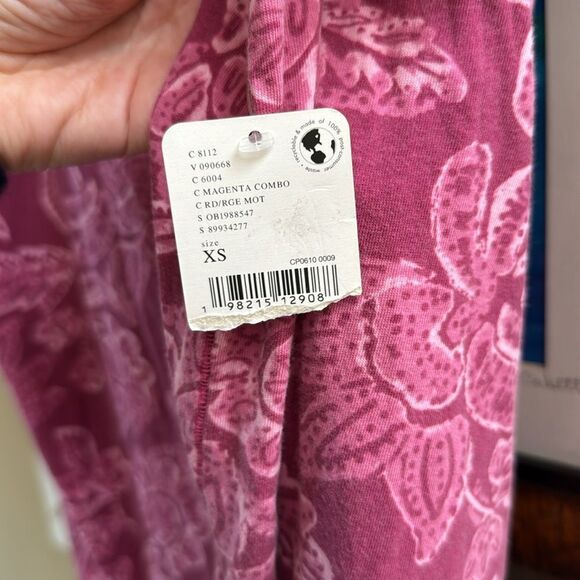 NWT Free People We the Free Nina Printed Magenta Tee XS - Picture 3 of 4
